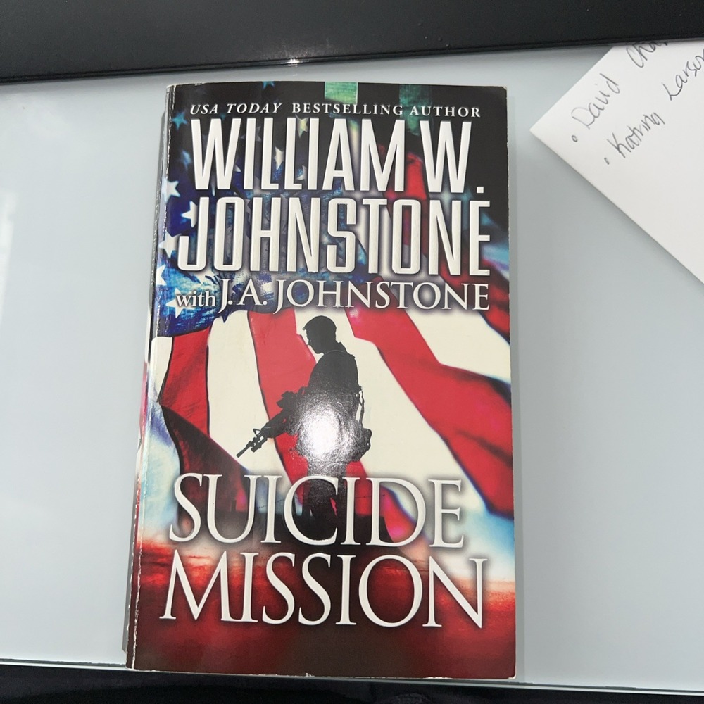 Suicide Mission - Mass Market‎ Paperback By Johnstone, William W. - VERY GOOD